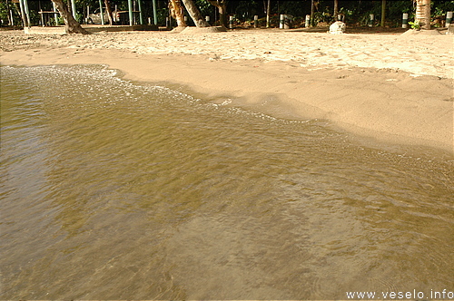 Photography. Caribbean Offshore Portsmouth beach 0165