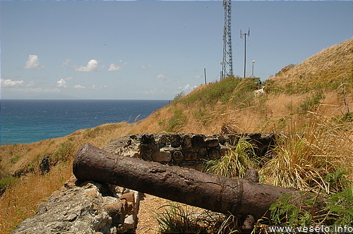 Photography. 526 old gun