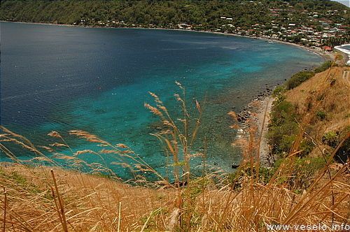 Photography. 820 playing of colours in the caribbean sea